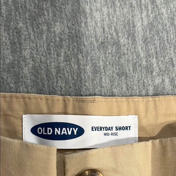 Classic Tan Shorts - Picture 3 of 7